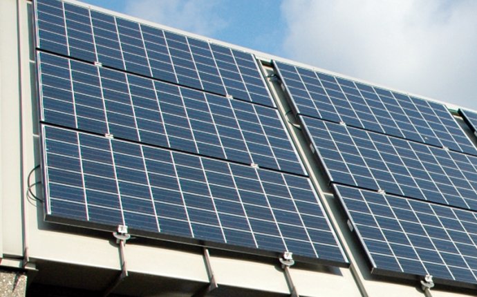 Green Building Solar Integration | McElroy Metal