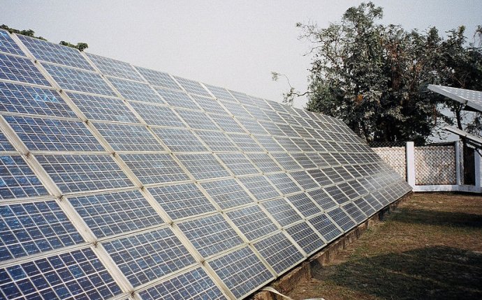 India Plans $3.1 Billion Support For Solar Equipment Manufacturing