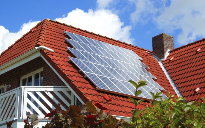 residential rooftop solar panels